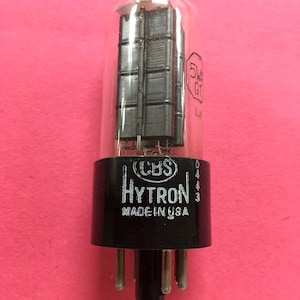 CBS Hytron 5W4 5W4GT Röhre Schwarz Plattengleichrichter NOS NIB
