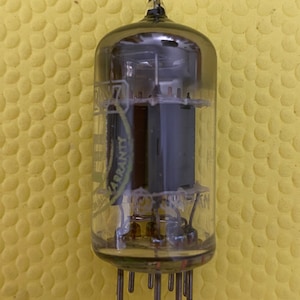 Hitachi 12AU7 ECC82 Vacuum Tube Valve NOS NIB For Your Bottlehead Or Univalve Triple Tested