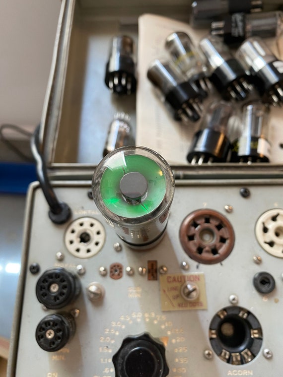 Sylvania 1629 VT-138 VT138 Indicator Magic Eye Vacuum Tube Valve