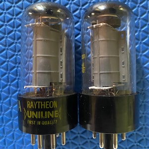 Matched Pair Raytheon Uniline 6V6 6V6GTA 6P6 6P6P Vacuum Tubes Valves Clear Bottles