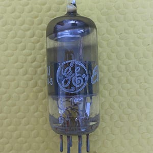 General Electric GE 6DK6 vacuümbuisventiel NOS NIB