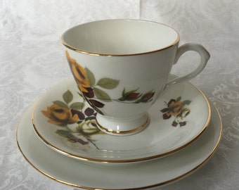 CLARE Bone China Footed Cup, Saucer, and Dessert Plate Trio England Made -T08
