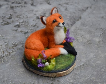 Wool Sculpture, Wool fox, Needle felting, red fox, felt fox sculpture, resting fox, needle felted fox