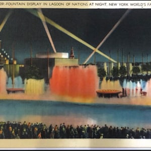 Vintage 1939 New York Worlds Fair Lagoon of Nations Fountain Postcard