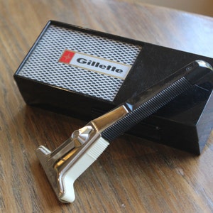 Gillette Techmatic Safety Razor 