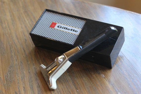 Vintage 1960 S Gillette Techmatic Safety Razor W Box Etsy