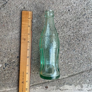 Vintage Coca-Cola Soda D-105529 Modesto Embossed Bottle