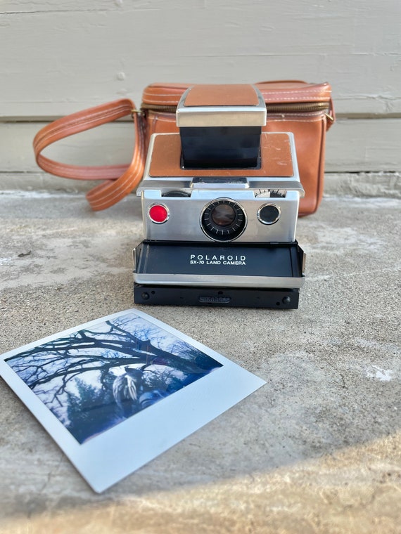 Vintage Polaroid SX-70 Land Camera Compact Folding W/ Case Bag and