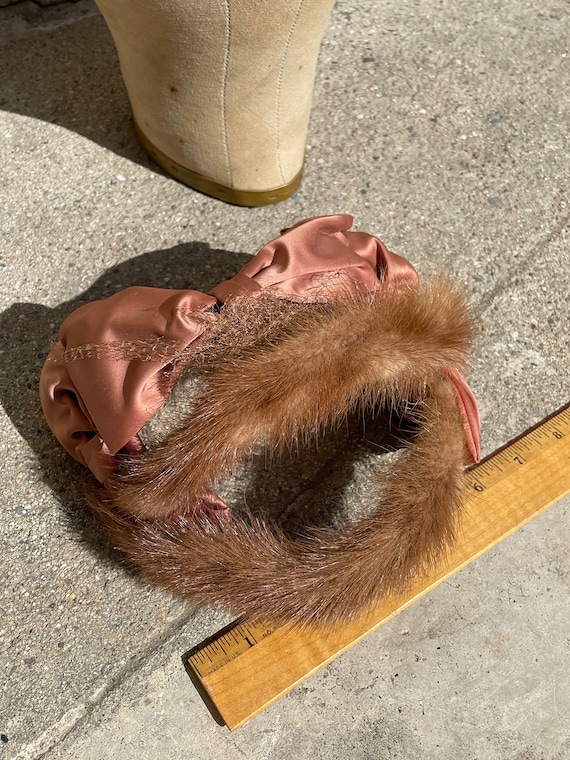 Vintage Mink Headband Excellent Condition.  All Offers Considered Vintage Mink Fur Hat Mink Headband Hat Dark Brown Year  main image 2