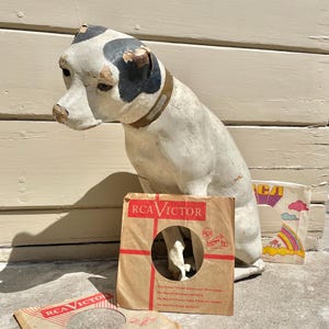 EARLY Vintage RCA Glass Eye Dog Display by Old King Cole Papier Mache Company