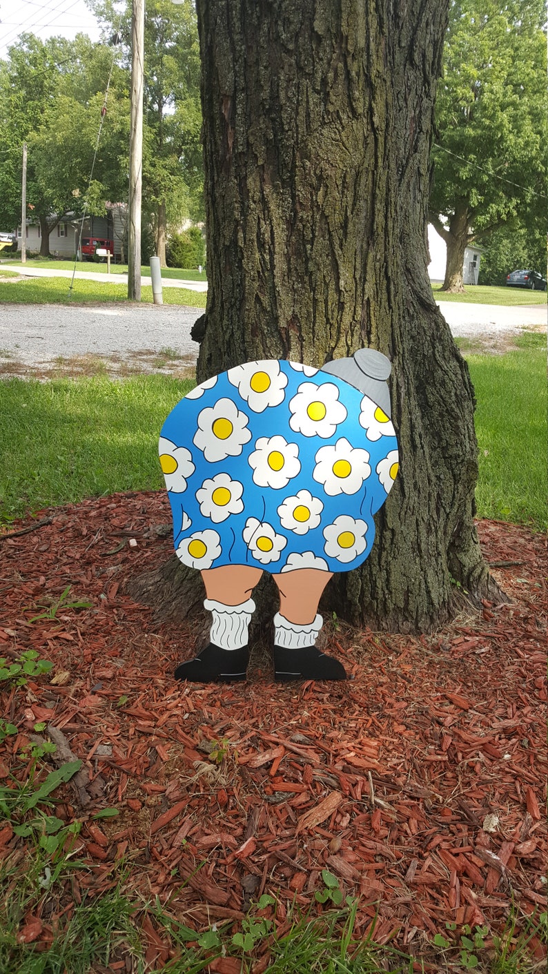 Old Lady Bent Over Gardening Planting Picking Up Yard Art Lawn Etsy