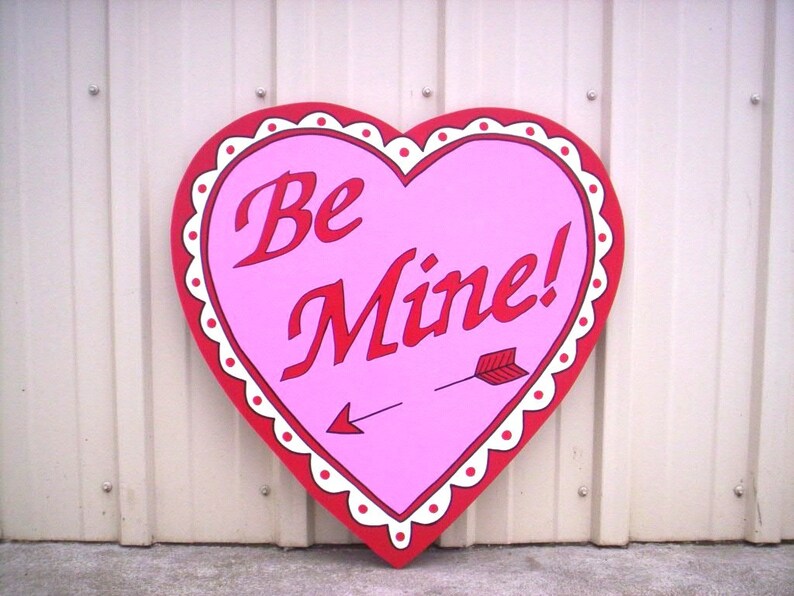 Happy Valentine S Day Be Mine Heart 2 Foot Yard Art Etsy