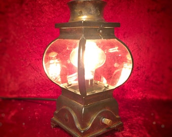 Illuminated Curved Glass Lantern