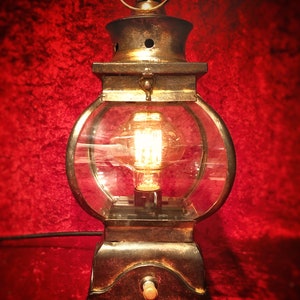 Illuminated Curved Glass Lantern image 4