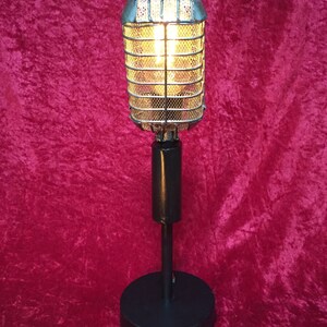 Illuminated Microphone with dimmer image 3