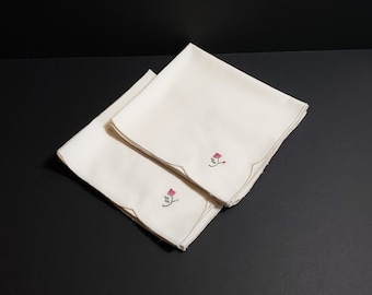 Vintage Cloth Napkins with needlepointed floral motif