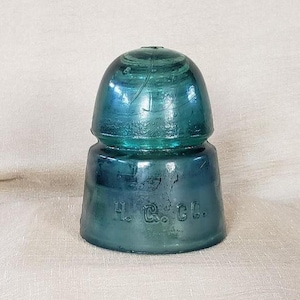 Vintage H. G. Co. Green Glass Insulator: Petticoat Style &quot;H&quot;
