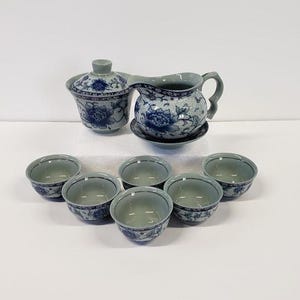 Vintage Chinese Ceremonial Tea Set, Chinese Cha Ju Tea Set, Asian porcelain tea set, Collectible, Functional, Original Box