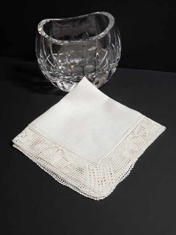 Vintage handkerchiefs, White on white linen and l… - image 4