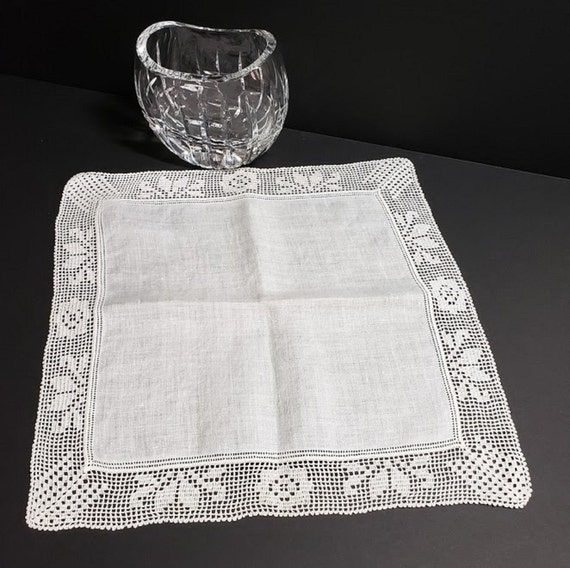 Vintage handkerchiefs, White on white linen and l… - image 5