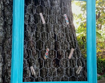 Chicken wire frame 8x11, distressed blue chicken wire frame, Jewelry chicken wire frame, Rustic picture frame