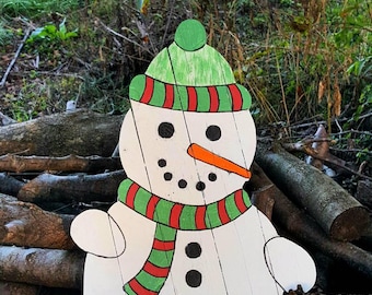 Wooden Snowman, Pallet snowman, Christmas yard decor, Christmas decorations, Wood snowman decor