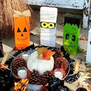 Wooden Halloween Decor Set of 5, Halloween Character Blocks, Scarecrow, Mummy, Frankenstein, Ghost, Black Cat