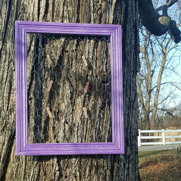 Handmade chicken wire frame, Handmade frame, Chicken wire memo, Chicken wire frame 11x14, Jewelry display Chicken wire decor, Purple frame