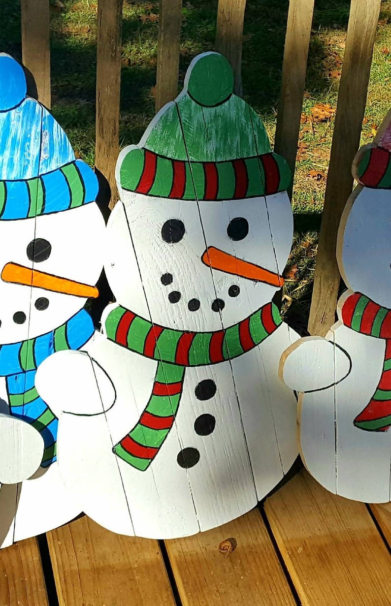 Pallet snowman Outdoor Christmas decor Holiday decor Wood | Etsy