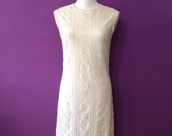 Vintage 1960s Crochet Shift Dress, Cream White Mod Style,
