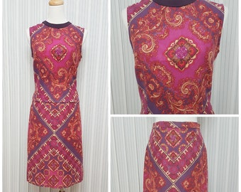 1990s Psychedelic Two Piece Set Faux Suede Vivid Pink Purple Paisley Arabesque Patterns Small Size  Made in Taiwan