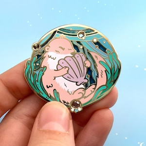 Otter enamel pin -  cute animal pin featuring marine and algae patterns - gold enamel brooch