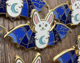 Bat enamel pin - cute goldeb bat from the stars enamel pin - space pins - bat art - cute enamel pins