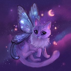 Peut inclure: Illustration fantaisiste d'un chat violet avec des ailes de papillon, sur fond de ciel étoilé. Le chat a de grands yeux, une poitrine blanche et une petite langue rose. Un croissant de lune et des étoiles ajoutent à l'atmosphère magique.