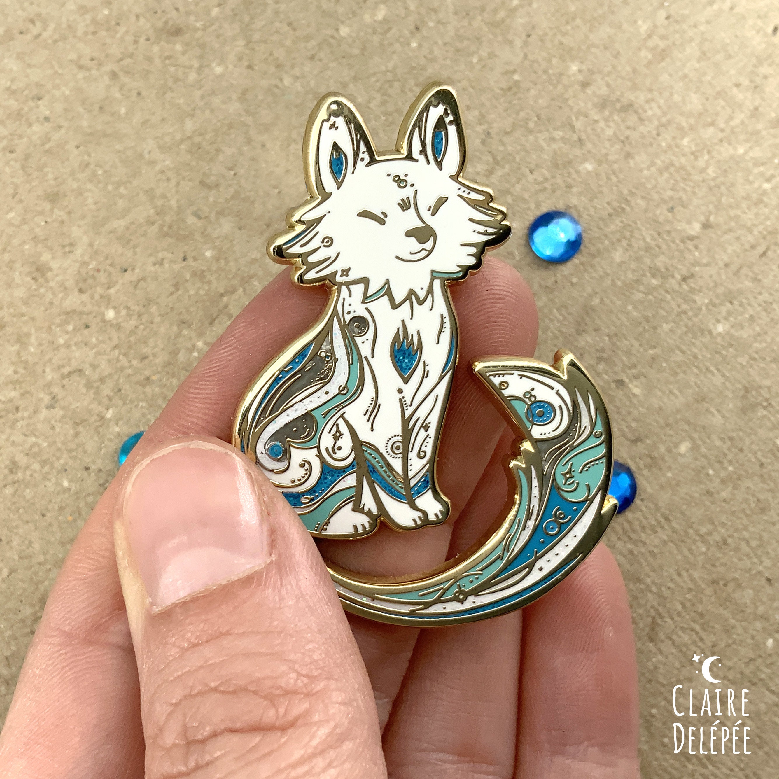 White Fox Pin - Cute Animal Pin With Arrabesque Patterns and Glitters ...
