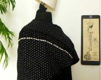 Woman black capelet Cape has white polka dots - lace - fall - winter cape - capelet - poncho - shawl