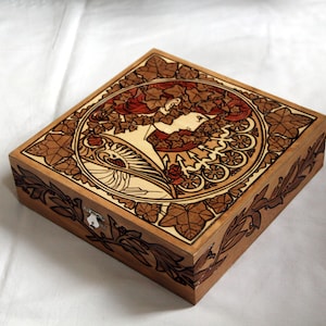 Boite Art Nouveau, Mucha, coffret en bois gravé, boite à thé, décor femme et lierre, coffret de rangement, avec compartiments