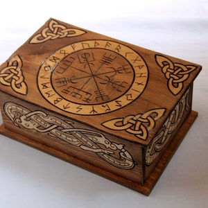 Wooden box engraved with Viking motifs: Vegvisir, interlacing, dragons and runes
