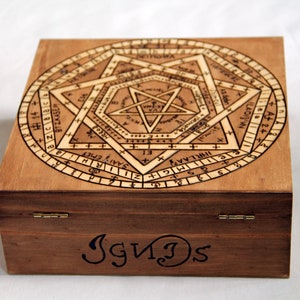 Wooden storage box, carved with magic and alchemic pattern, like the heptagram of John Dee image 5