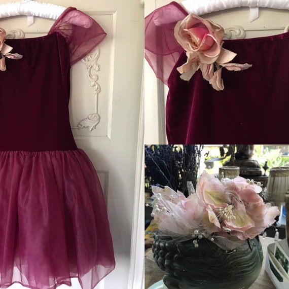 Vintage dancing dress of velvet with a really old… - image 6