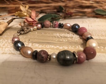 Rhodonite Pearl Bracelet: Sterling Silver Accents, 7 Inch