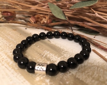Black Onyx Zodiac Bracelet: Silver Charm, Healing Gemstone