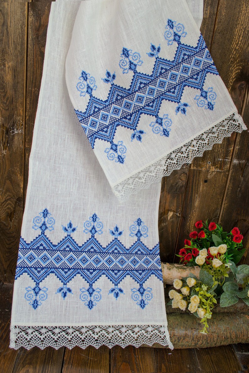 Ukranian Rushnyk / Red Embroidery / Ukrainian Traditional Etsy