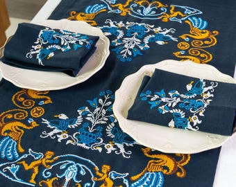 Ukrainian Embroidered Table Runner with 6 Napkins – Linen Set