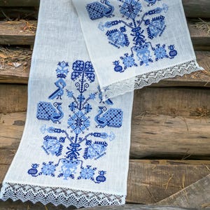 Ukrainisches Leinen Rushnyk Baum des Lebens - Blaues Hochzeitshandtuch