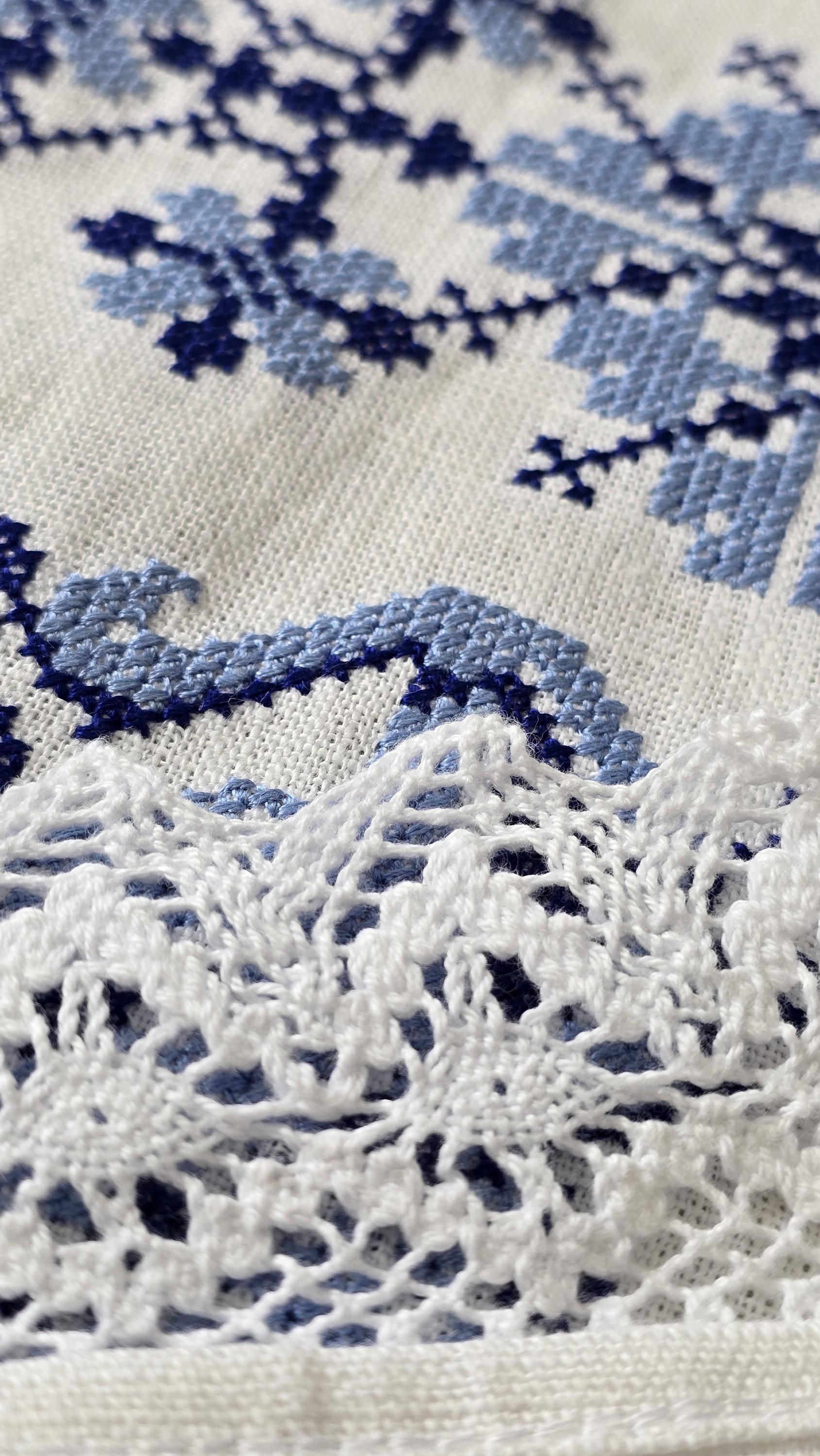 Ukrainian Linen Table Runner – Blue Cross Stitch, Lace Trim - Etsy