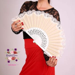 Ecru Wooden Semi Pericón Fan with lace. Goyesco Spanish Flamenco Dancer Openwork Rods