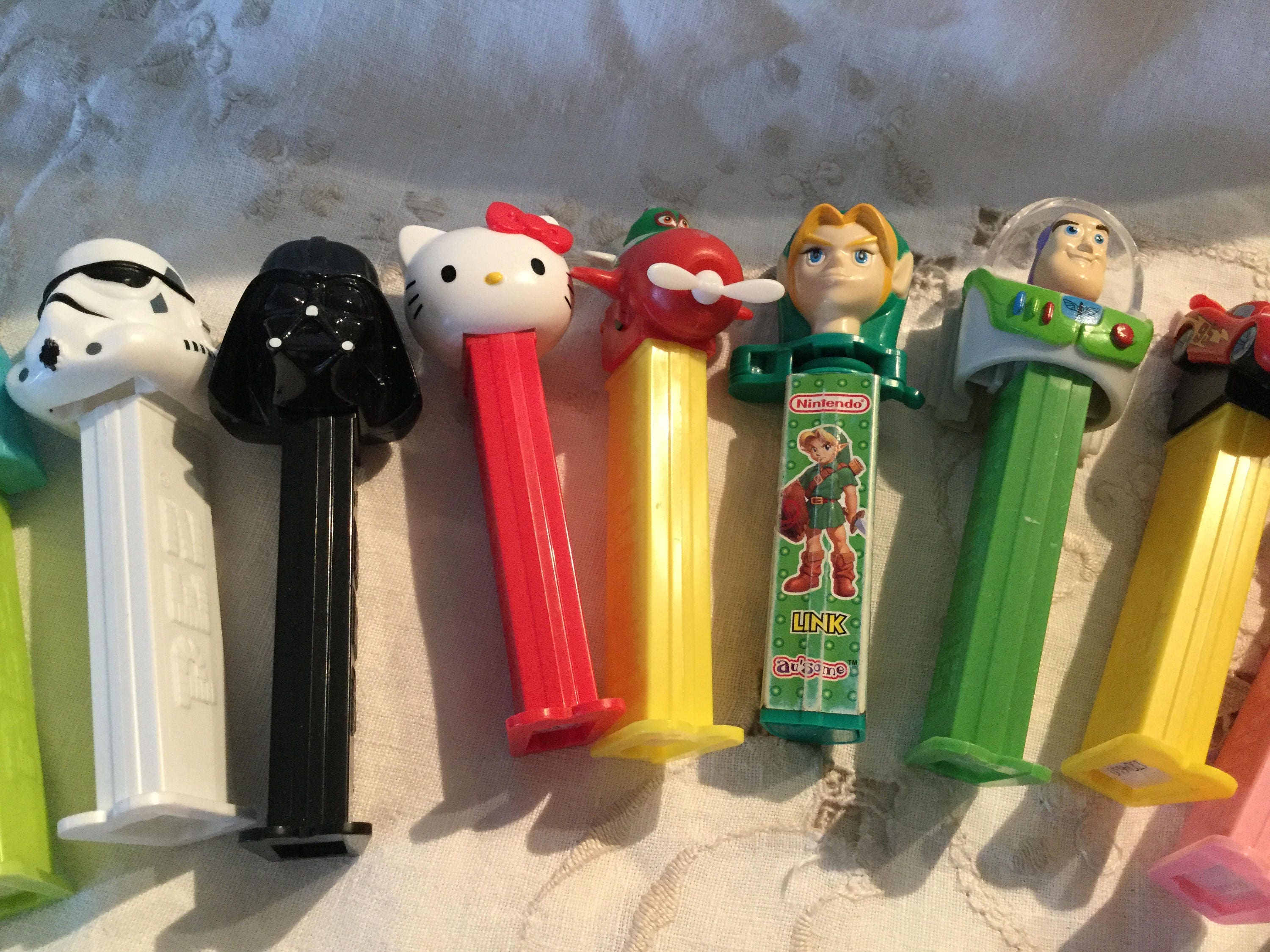 Pez Collection Vintage Pez Collection Pez Lot Pez Dispenser Etsy