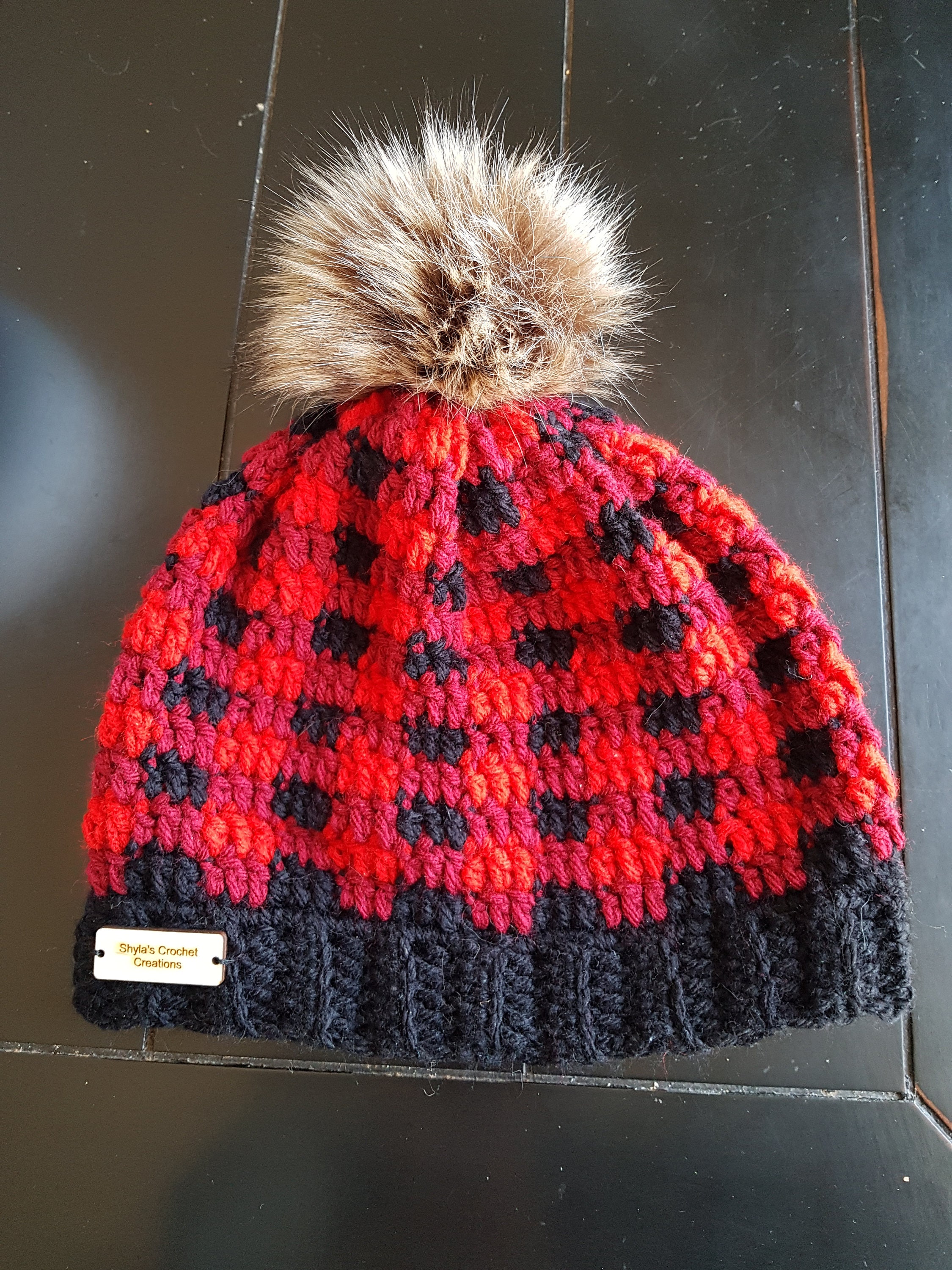 buffalo plaid toque