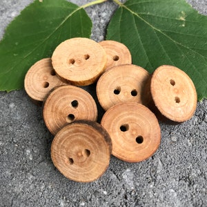 23/32"", 23/32 inch Tree Branch Wood Buttons (8-pack)